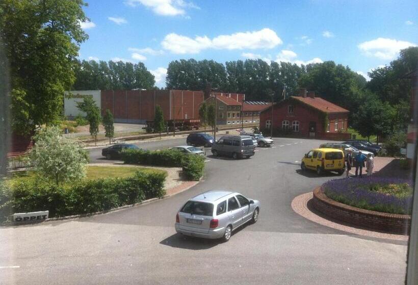 Vitaby Järnvägshotell