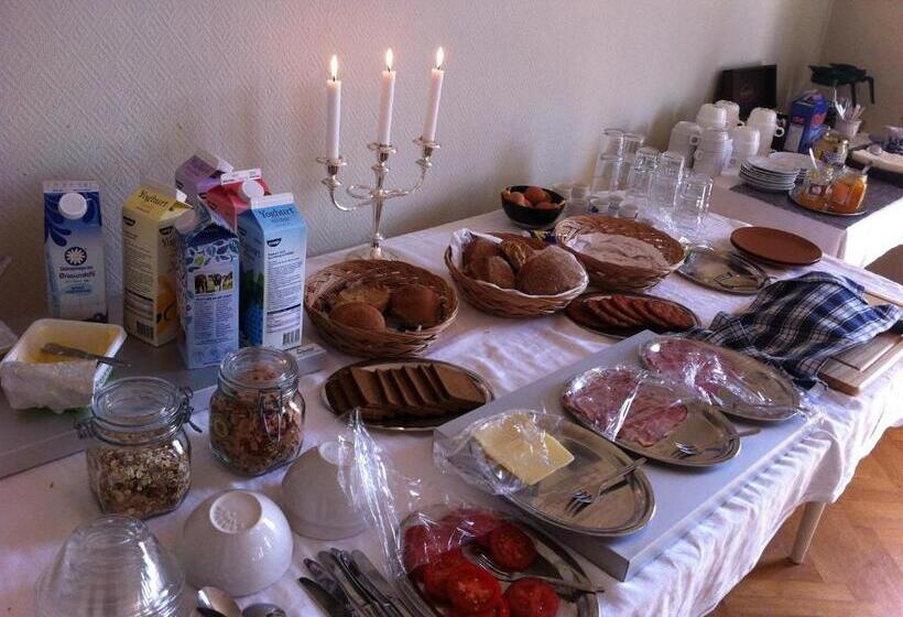 Vitaby Järnvägshotell