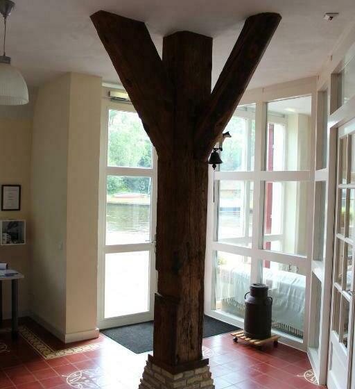 Wartena Hoeve   Vega B&b