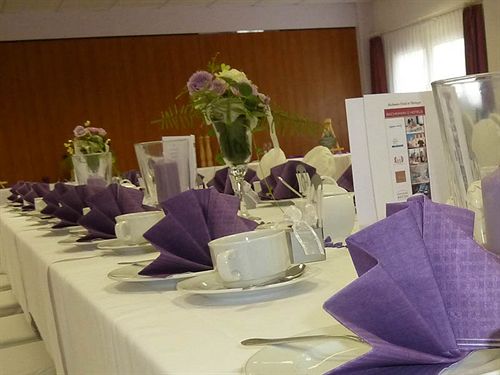 Отель Airport Erfurt