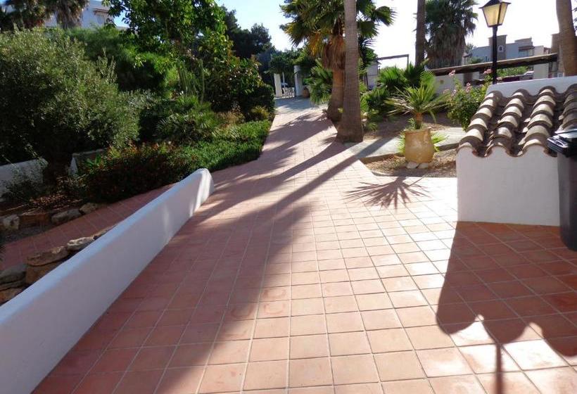 Apartamentos Los Pinares Benet