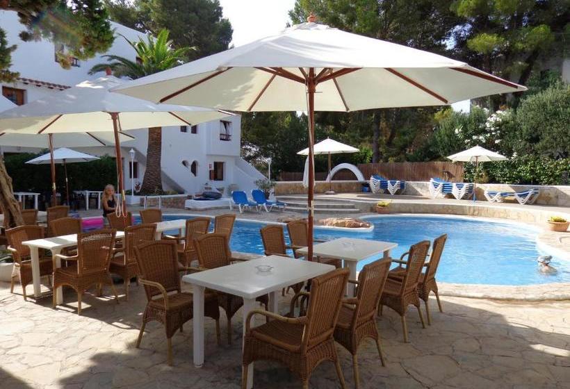 Apartamentos Los Pinares Benet