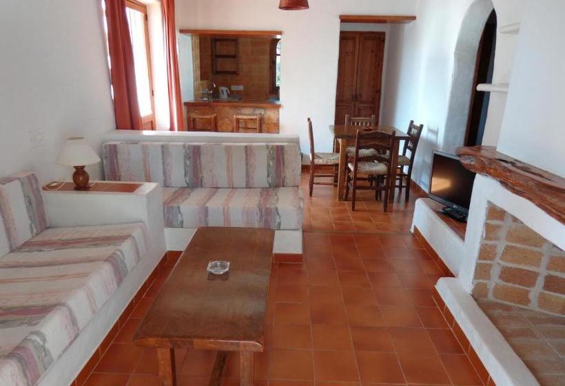 Apartamentos Los Pinares Benet
