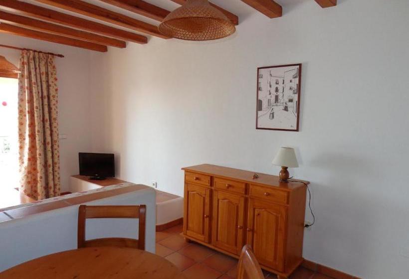 Apartamentos Los Pinares Benet