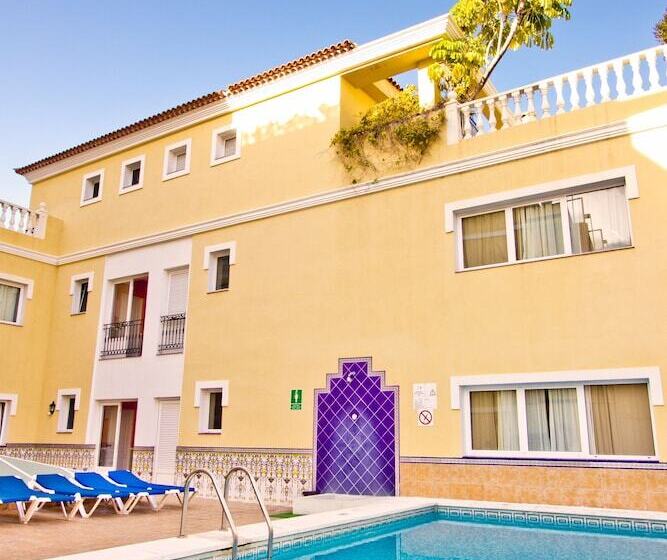 Apartamentos Rf Bambi Adults Only