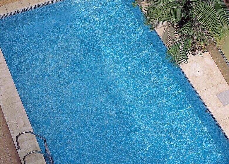 Apartamentos Rf Bambi Adults Only