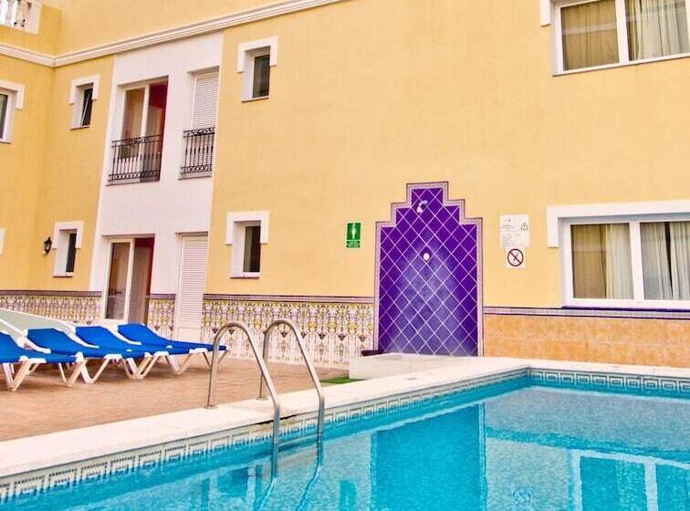 Apartamentos Rf Bambi Adults Only