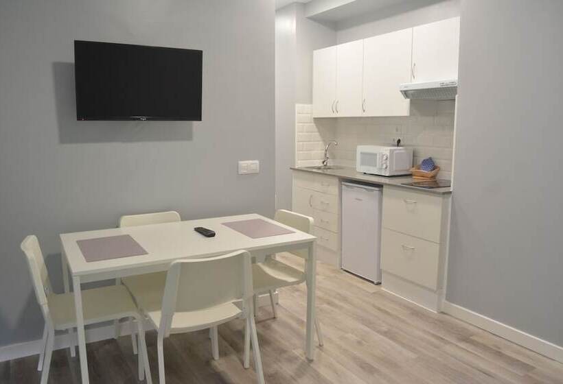 Apartamentos Rf Bambi Adults Only