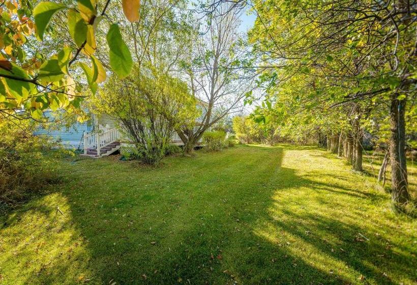 تختخواب و صبحانه Fox Hollow Inn