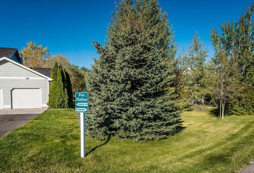 تختخواب و صبحانه Fox Hollow Inn