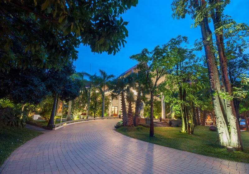 Borei Angkor Resort & Spa