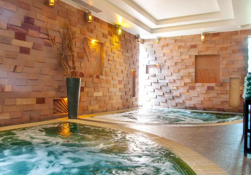 Borei Angkor Resort & Spa