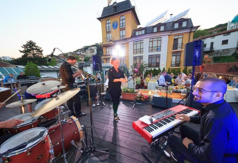 Business Hotel Premier