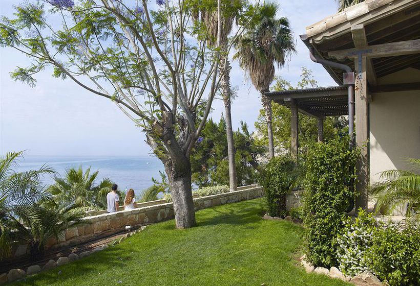 Columbia Beachotel Pissouri