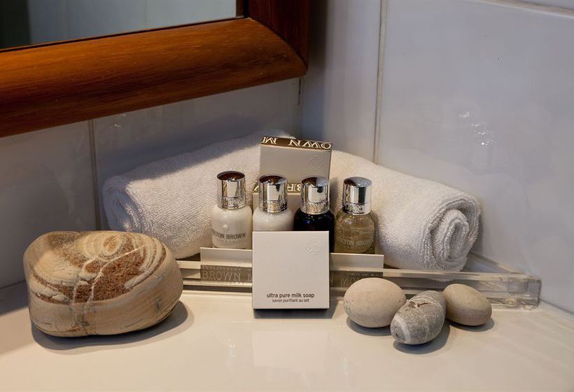 Columbia Beachotel Pissouri