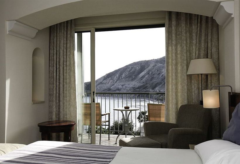 Columbia Beachotel Pissouri