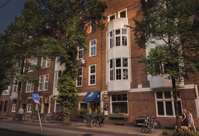 Conscious Hotel Museum Square