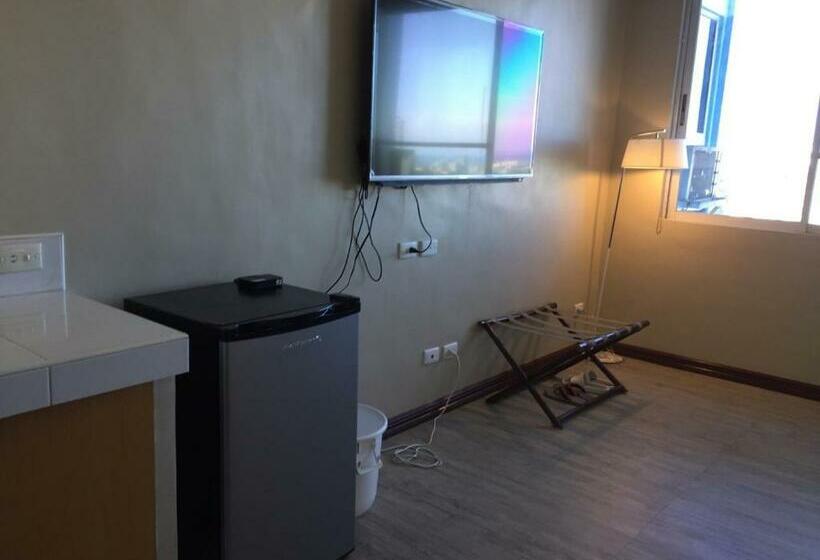 호텔 Golden Peak Condo