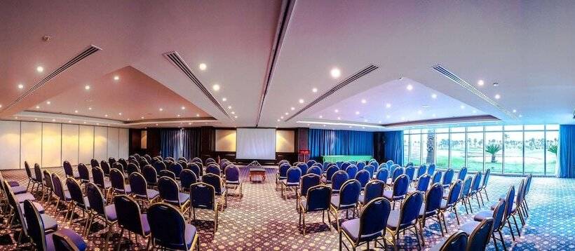 Pickalbatros Golf Beach Resort