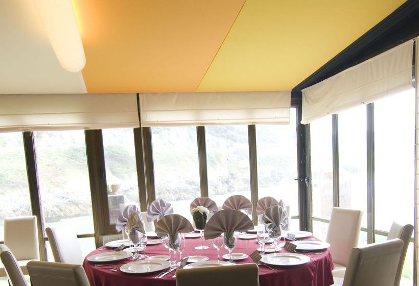簡易ホテル Hosteria Aisia Islares