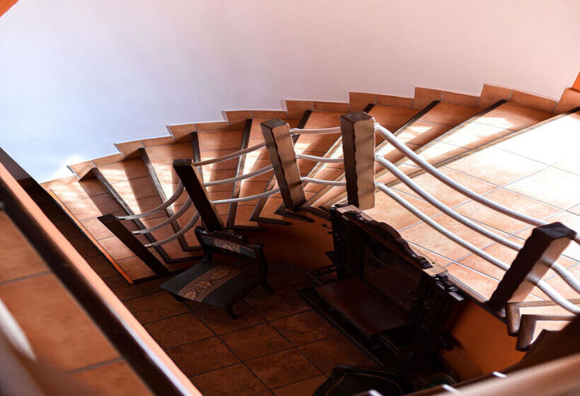 Отель ALEGRIA Bodega Real