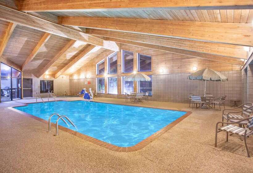 בית מלון כפרי Americinn By Wyndham Ankeny/des Moines