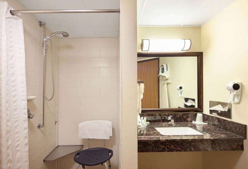 فندق Americinn By Wyndham Ashland