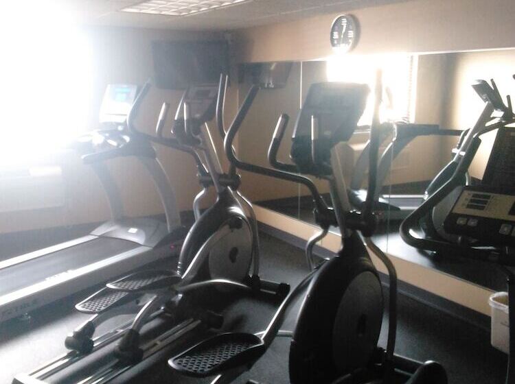 فندق Americinn By Wyndham Beulah