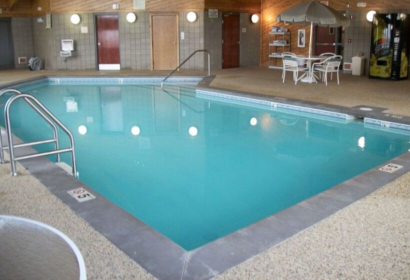 فندق Americinn By Wyndham Beulah