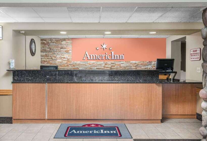 בית מלון כפרי Americinn By Wyndham Bismarck