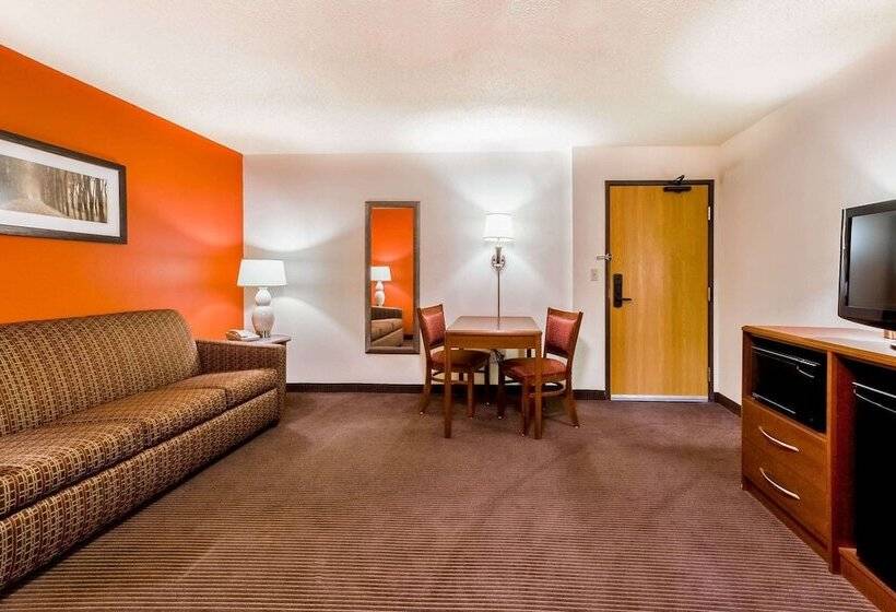 فندق Americinn By Wyndham Chamberlain  Conference Center