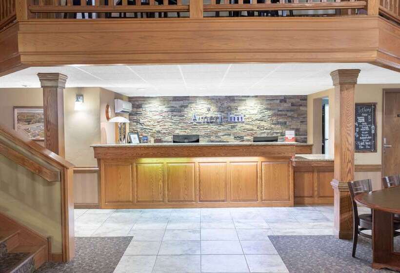 Отель Americinn By Wyndham Green Bay West