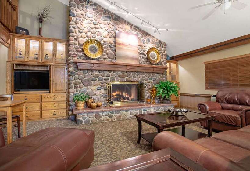 Отель Americinn By Wyndham Green Bay West