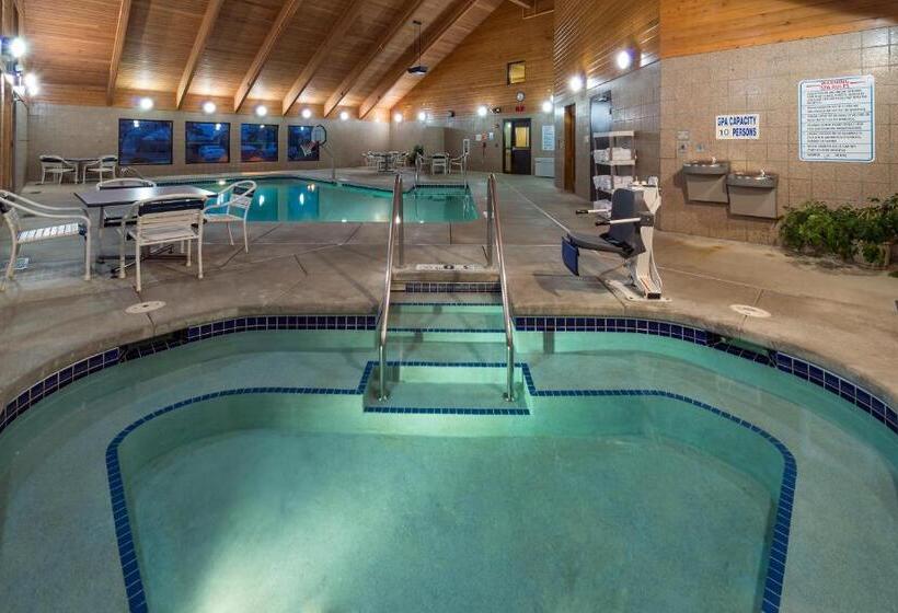 هتل Americinn By Wyndham Madison South