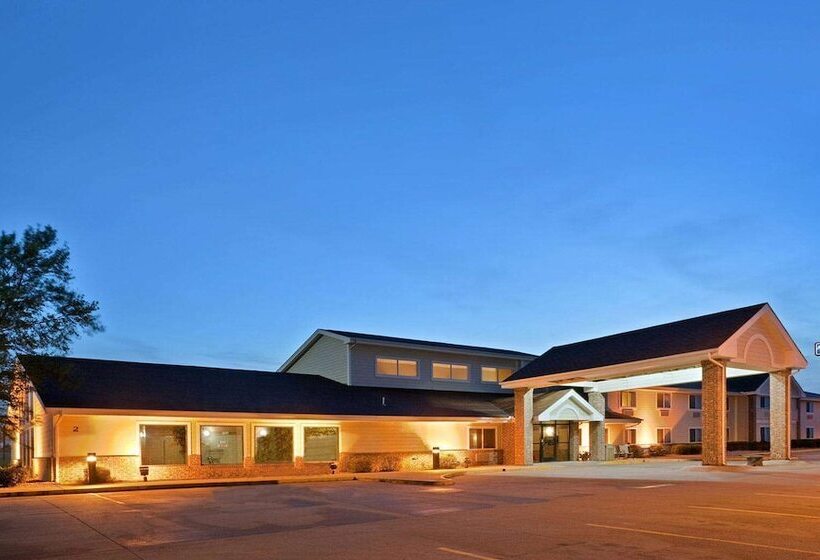 فندق Americinn By Wyndham Marshall