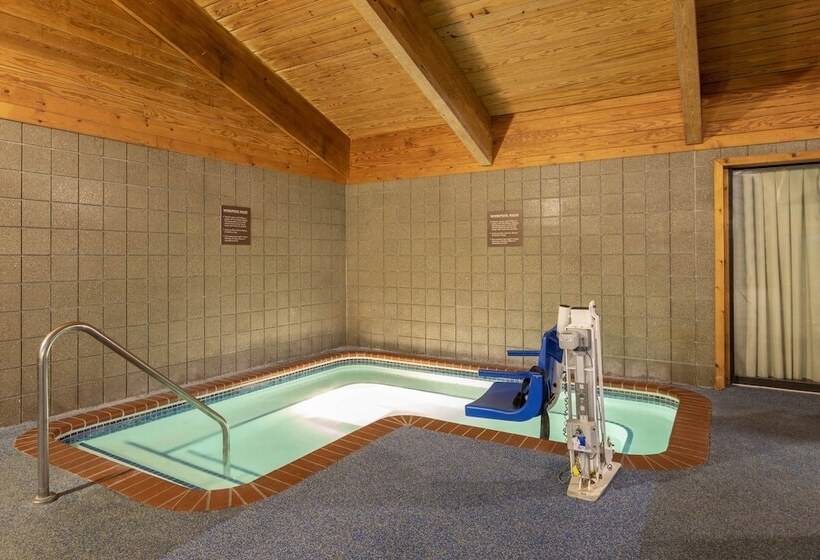 فندق Americinn By Wyndham Marshall