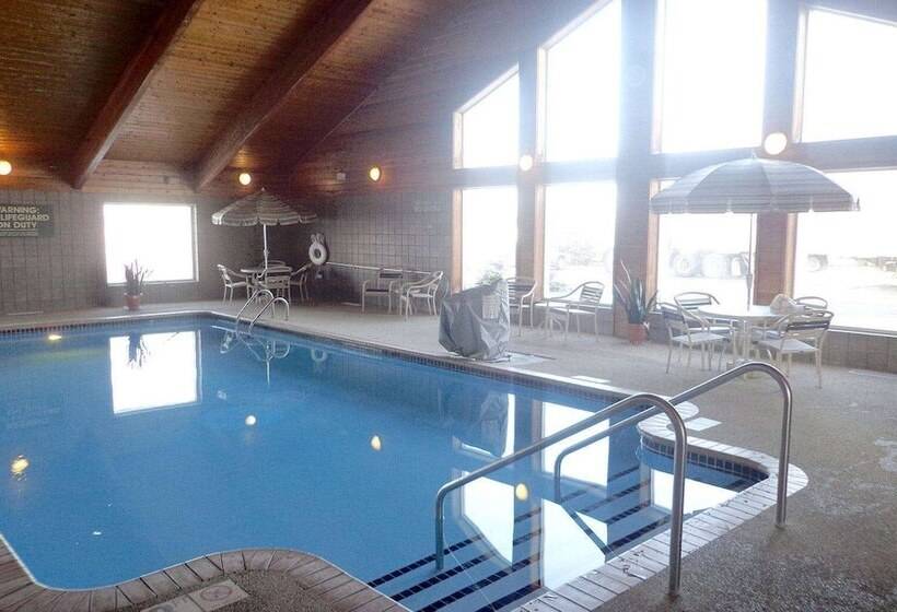 فندق Americinn By Wyndham Marshall