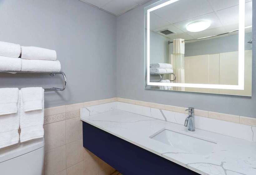 فندق Americinn By Wyndham Peoria