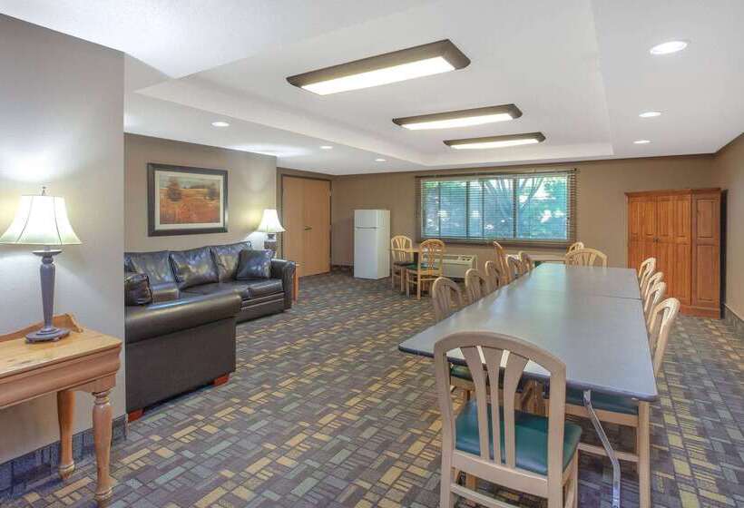 فندق Americinn By Wyndham Stillwater