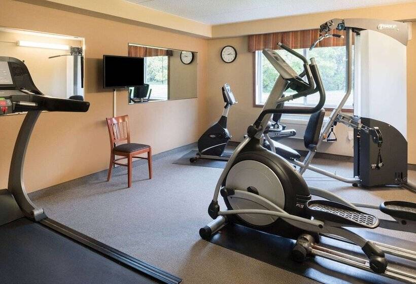 فندق Americinn By Wyndham Valley City  Conference Center