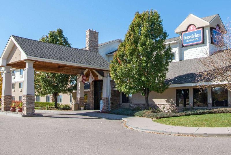 فندق Americinn By Wyndham Windsor Ft. Collins