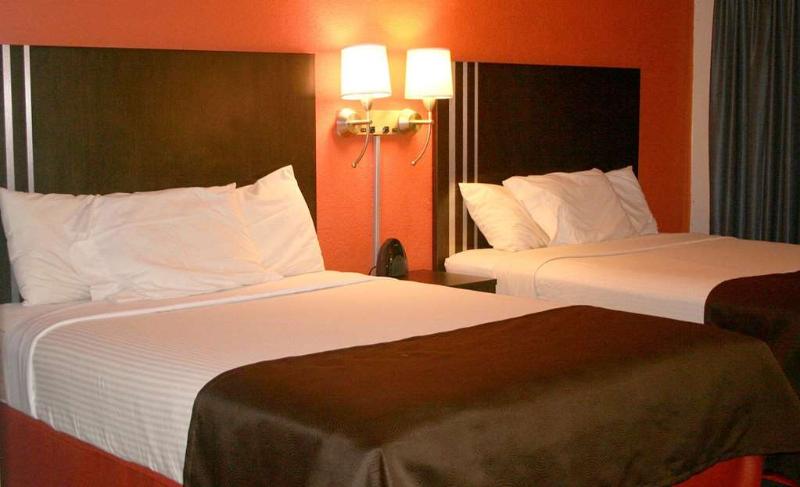 فندق Americinn Carlton