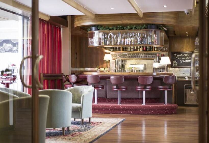 Отель Andreas Hofer