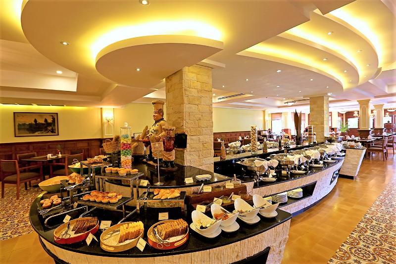 Отель Angkor Palace Suite & Villa