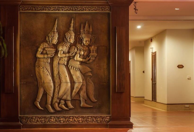 Отель Angkor Palace Suite & Villa