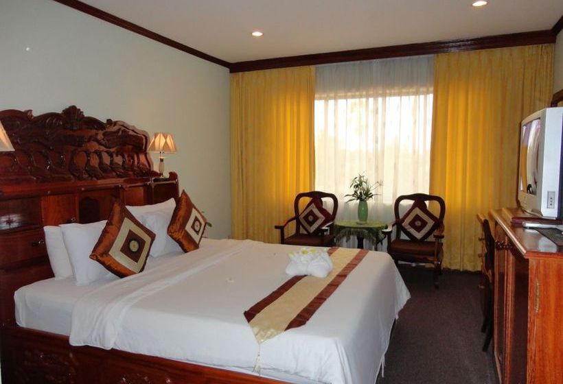 Hotel Angkor
