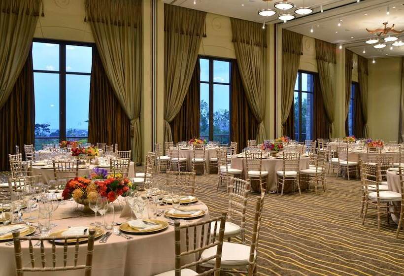 Arabella Hotel, Golf And Spa