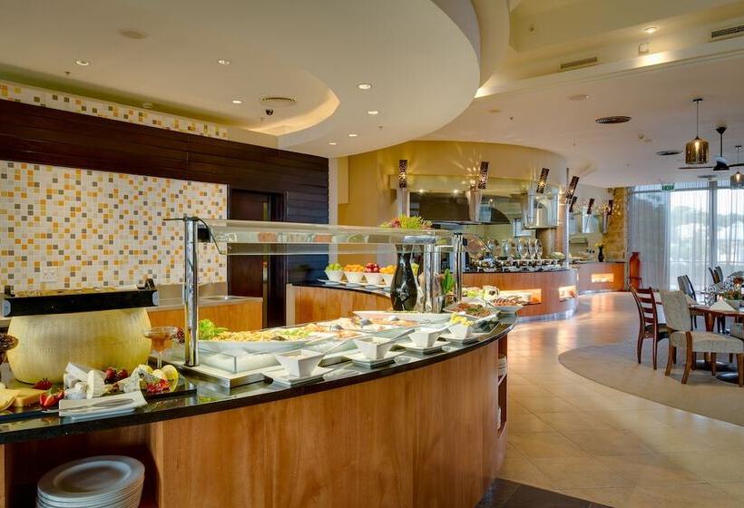 Arabella Hotel, Golf And Spa