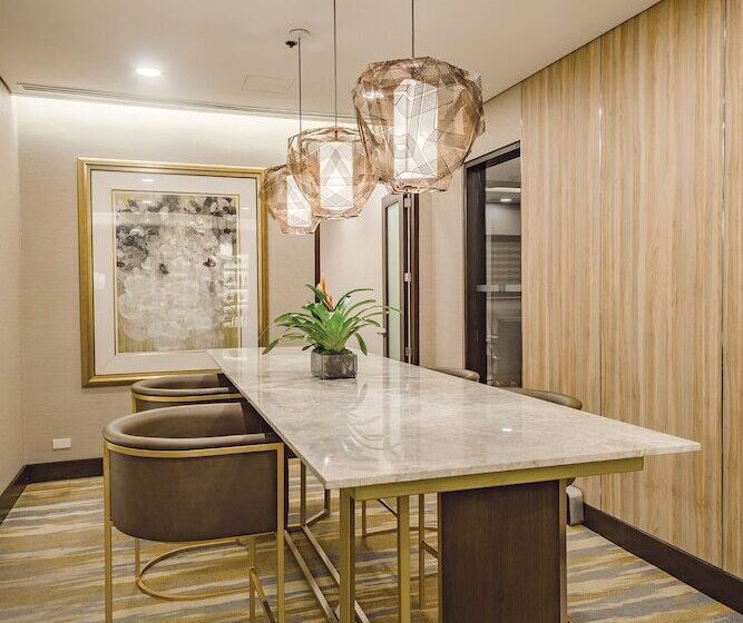 هتل Ascott Makati