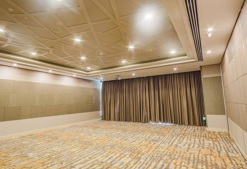 هتل Ascott Makati